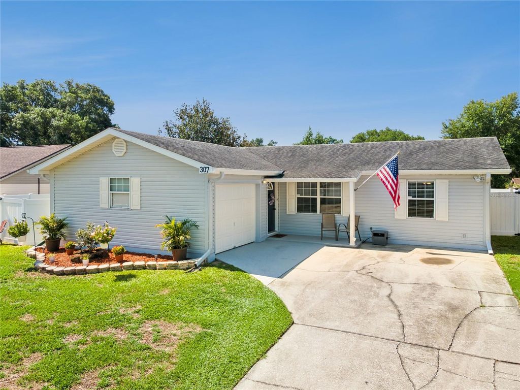 307 CORONADO COURT, Lakeland, FL 33809