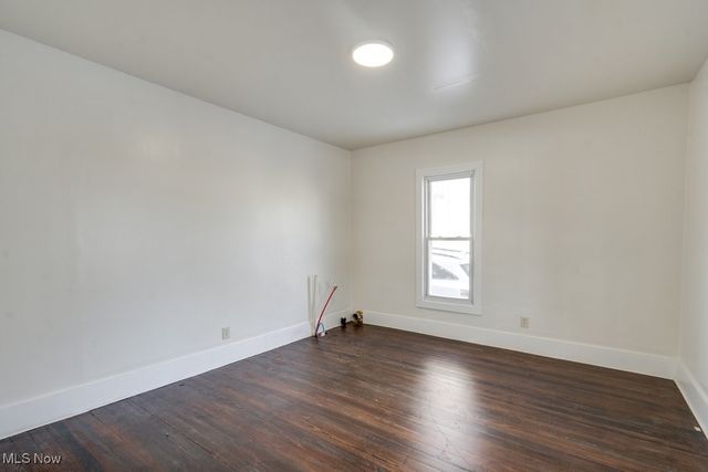 155 W Walnut Street, Wadsworth, OH 44281