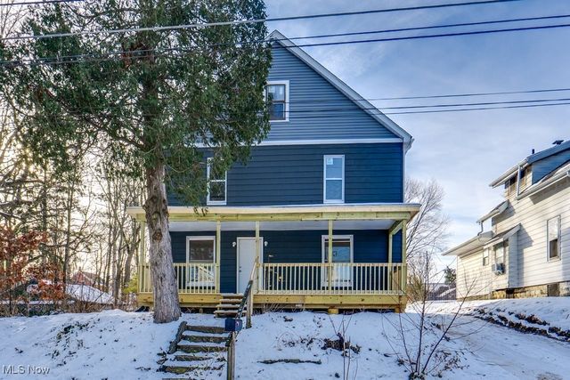 155 W Walnut Street, Wadsworth, OH 44281