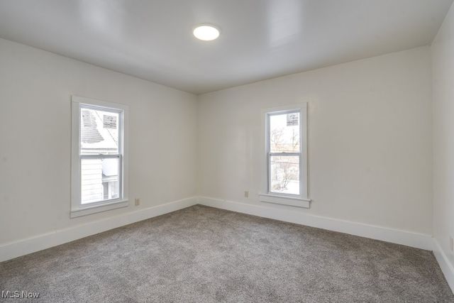 155 W Walnut Street, Wadsworth, OH 44281