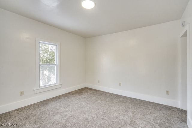 155 W Walnut Street, Wadsworth, OH 44281