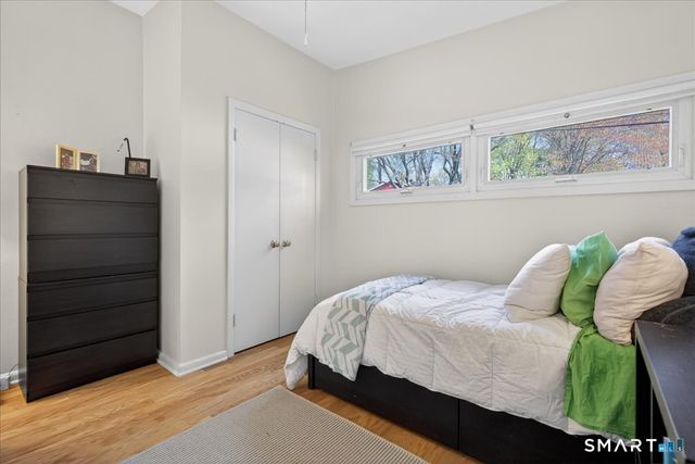 122 Corbin Road, Hamden, CT 06517