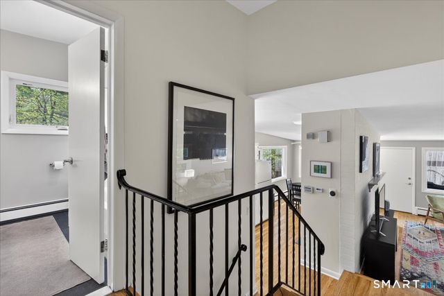122 Corbin Road, Hamden, CT 06517