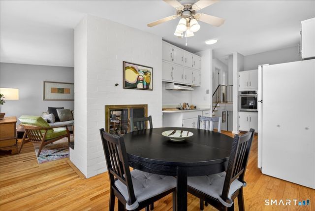 122 Corbin Road, Hamden, CT 06517