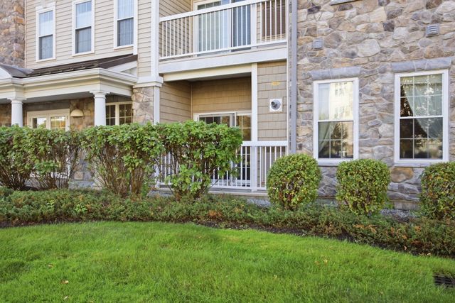 424 John Mahar Hwy 103, Braintree, MA 02184