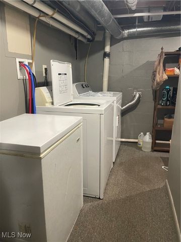 301 39th Street, Vienna, WV 26105