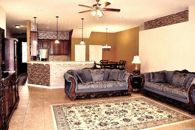 1713 Sunspur Rd., New Braunfels, TX 78130