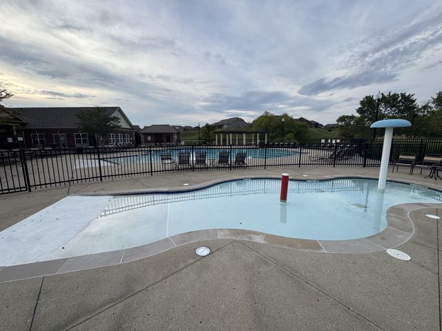 1570 Cedarbrooke Ln, Lebanon, TN 37090