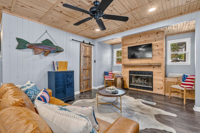 241 Bayou Point, Hot Springs, AR 71913