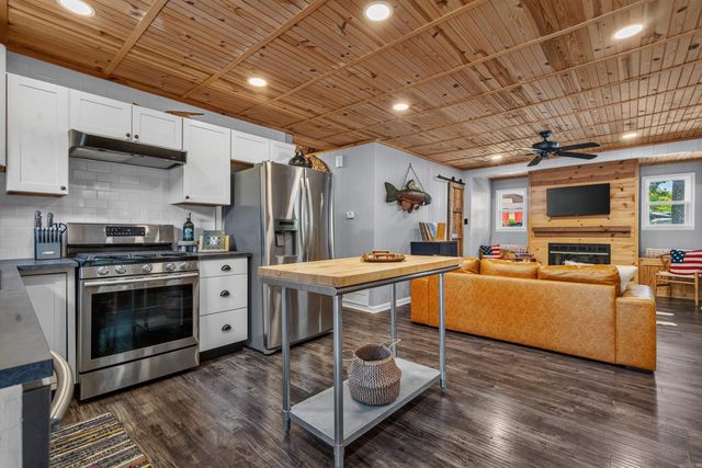 241 Bayou Point, Hot Springs, AR 71913