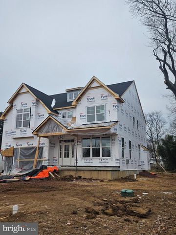 706 CLOVER LN, Plymouth Meeting, PA 19462