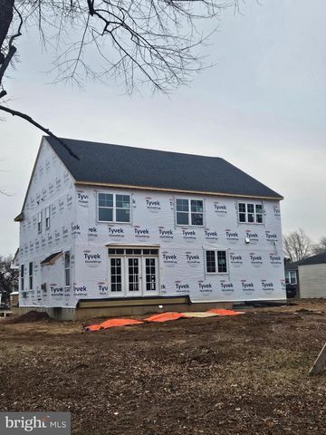 706 CLOVER LN, Plymouth Meeting, PA 19462