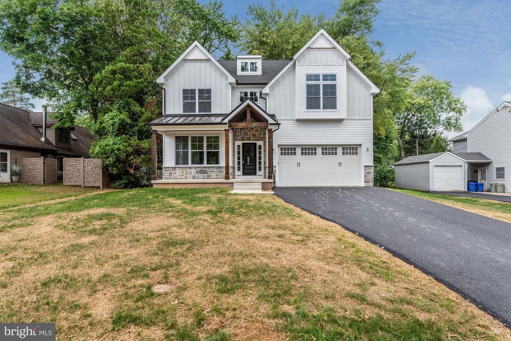 706 CLOVER LN, Plymouth Meeting, PA 19462