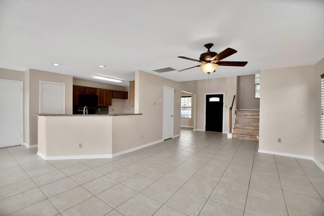 2939 Sailors Moon Drive, Friendswood, TX 77546