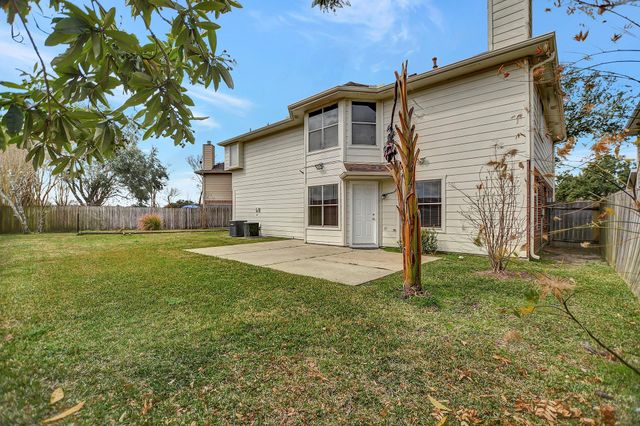 2939 Sailors Moon Drive, Friendswood, TX 77546