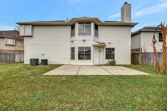 2939 Sailors Moon Drive, Friendswood, TX 77546