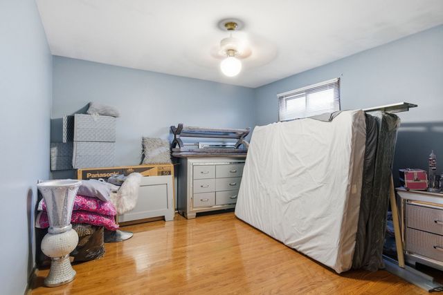 18341 Poplar Avenue, Homewood, IL 60430