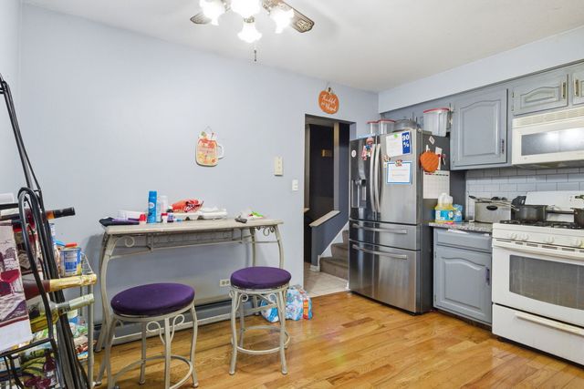 18341 Poplar Avenue, Homewood, IL 60430