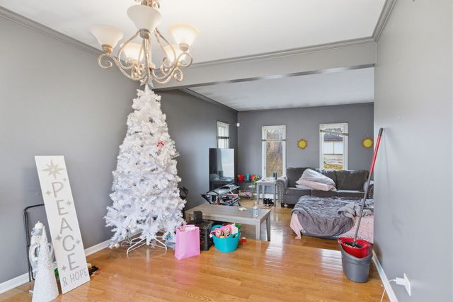 18341 Poplar Avenue, Homewood, IL 60430