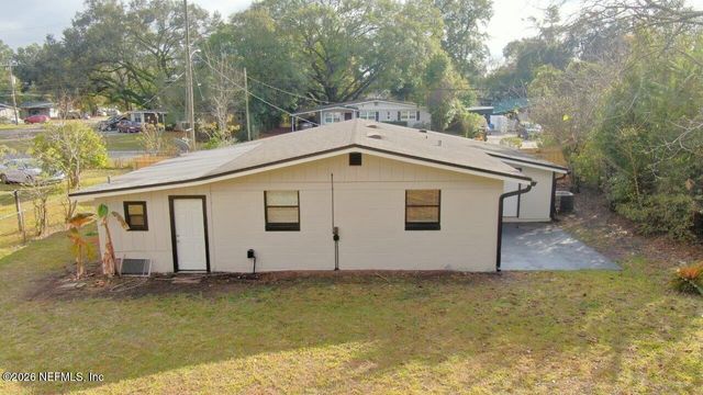 6713 PETER RABBIT Drive N, Jacksonville, FL 32210