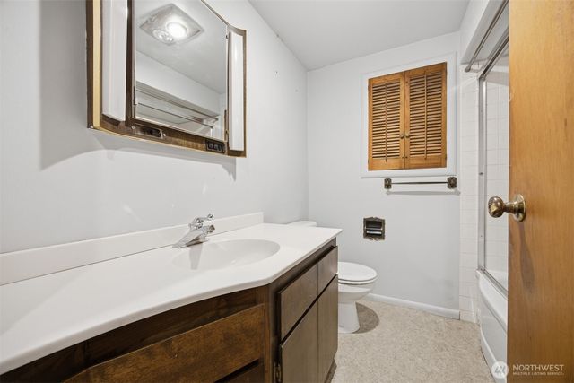 1207 32nd Street, Bellingham, WA 98225