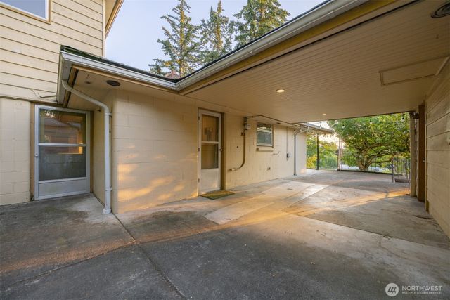1207 32nd Street, Bellingham, WA 98225