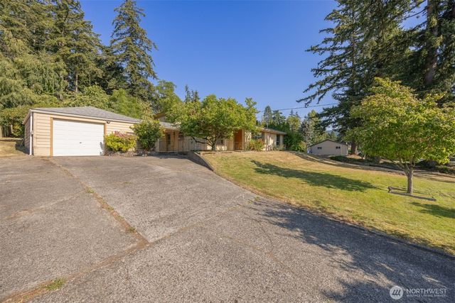 1207 32nd Street, Bellingham, WA 98225