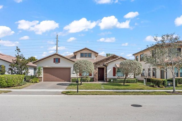 8840 Watercrest Cir Circle E, Parkland, FL 33076