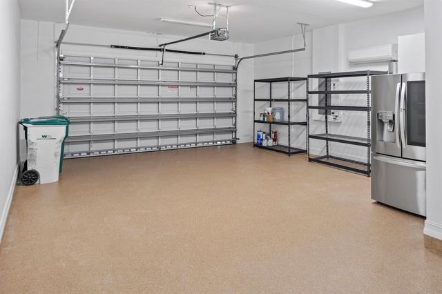8840 Watercrest Cir Circle E, Parkland, FL 33076