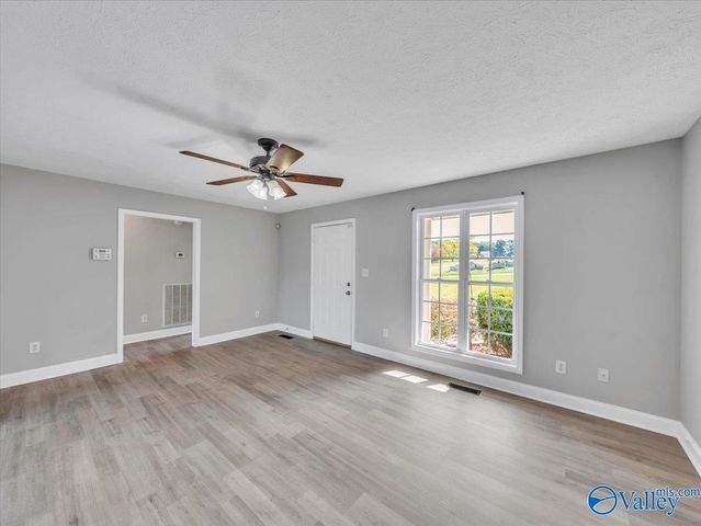 17695 Dement Road, Athens, AL 35611