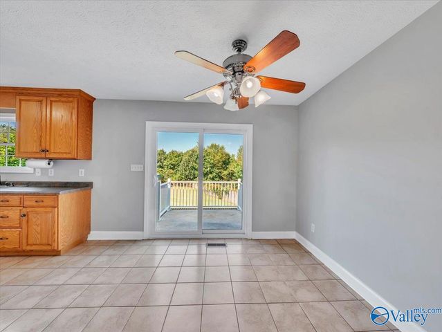 17695 Dement Road, Athens, AL 35611