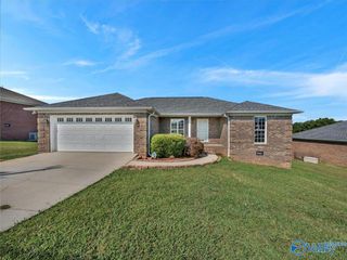 17695 Dement Road, Athens, AL 35611