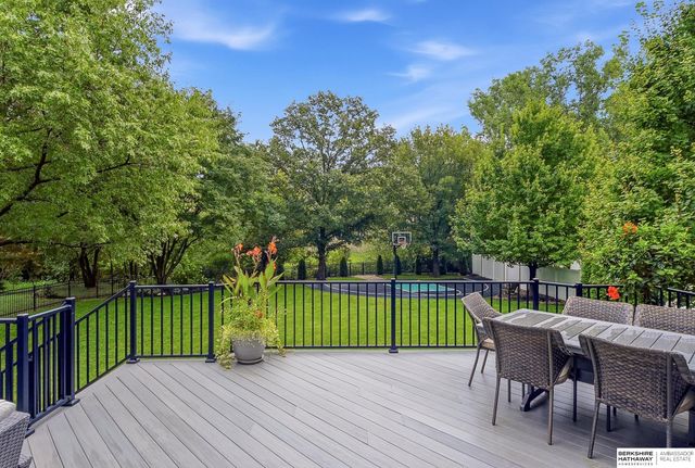 5903 S 170th Street, Omaha, NE 68135