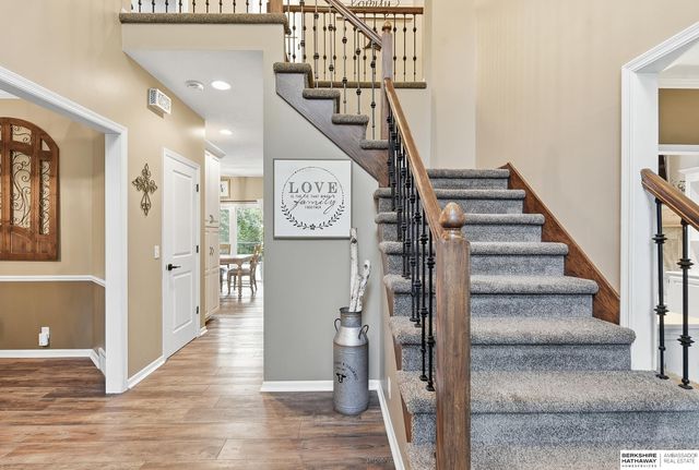 5903 S 170th Street, Omaha, NE 68135