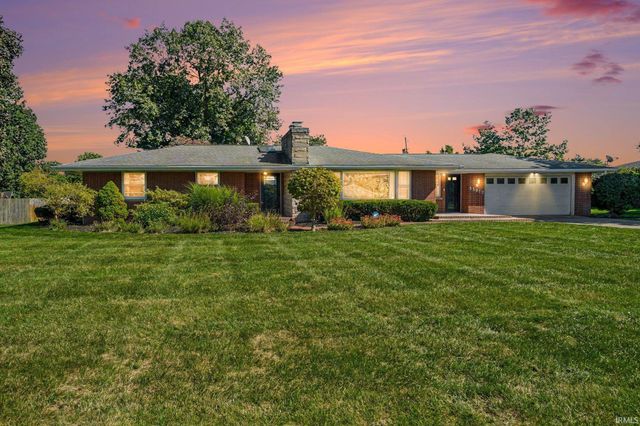 55912 Riverdale Drive, Elkhart, IN 46514