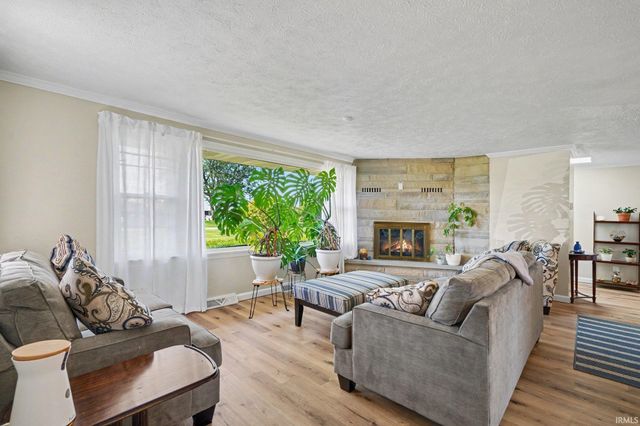 55912 Riverdale Drive, Elkhart, IN 46514
