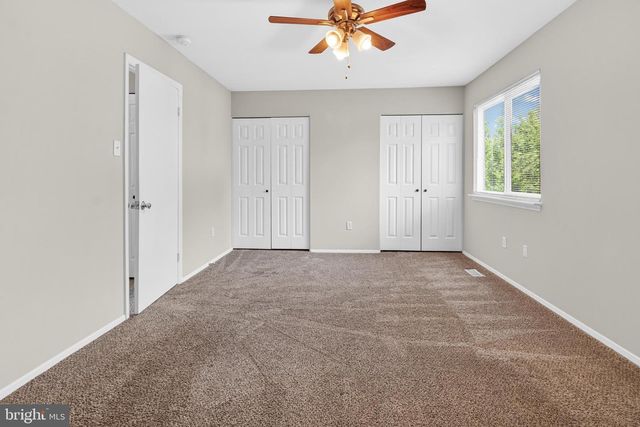 8011 MANSION HOUSE XING, Pasadena, MD 21122