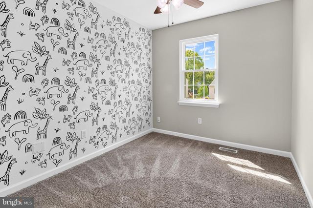8011 MANSION HOUSE XING, Pasadena, MD 21122