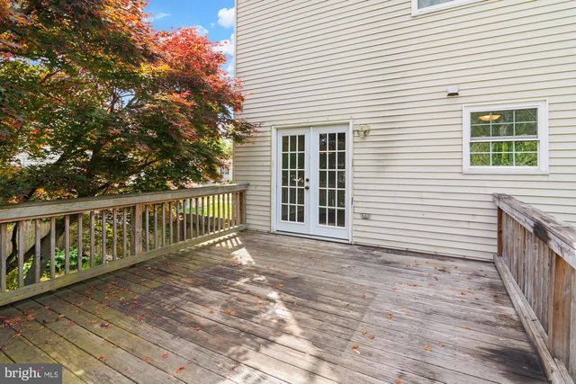 8011 MANSION HOUSE XING, Pasadena, MD 21122