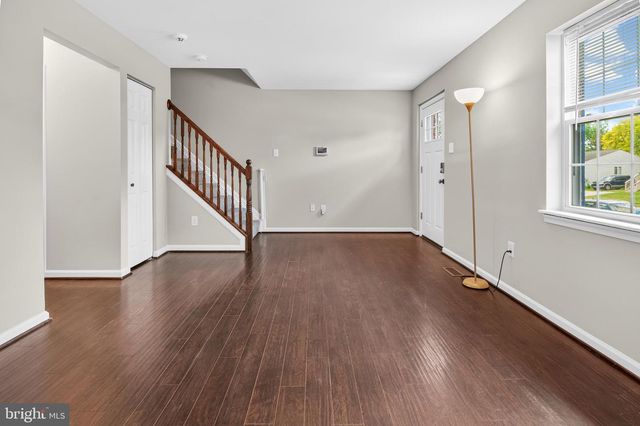 8011 MANSION HOUSE XING, Pasadena, MD 21122