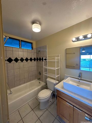 94-759 Kalae Street, Waipahu, HI 96797