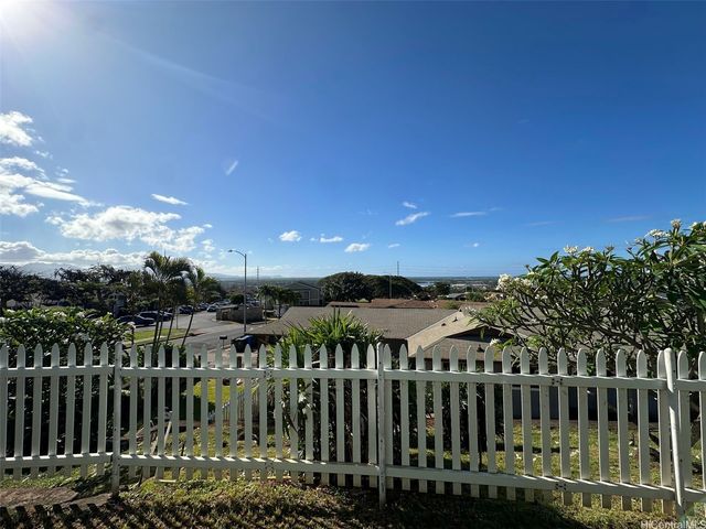 94-759 Kalae Street, Waipahu, HI 96797