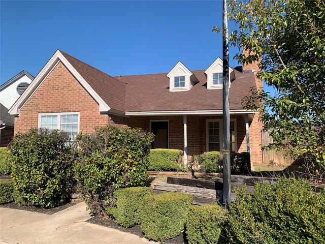 3903 Wanklyn Court, Dallas, TX 75237