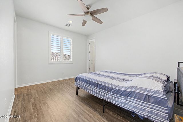 1076 E KENSINGTON Road, Gilbert, AZ 85297