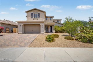 1076 E KENSINGTON Road, Gilbert, AZ 85297