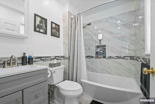 503 Prospect Street, Hasbrouck Heights, NJ 07604