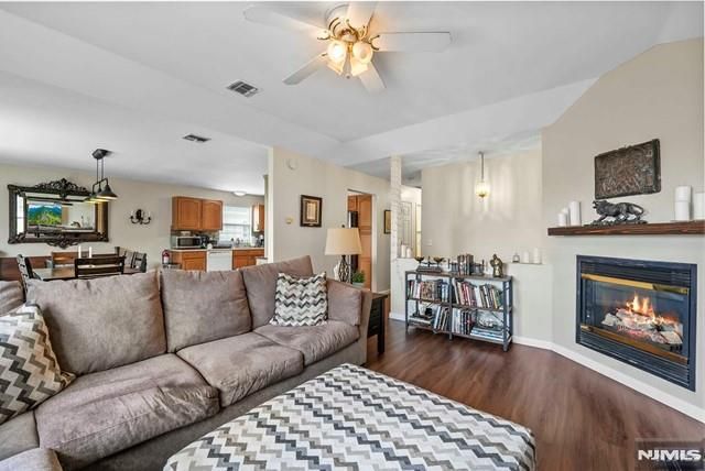 503 Prospect Street, Hasbrouck Heights, NJ 07604
