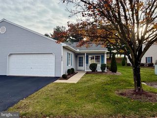 1012 HASTINGS BLVD #1012, York, PA 17402