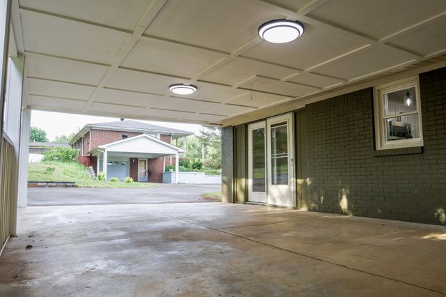 309 Moss Dr, Mcminnville, TN 37110