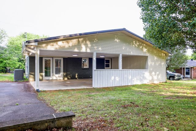 309 Moss Dr, Mcminnville, TN 37110